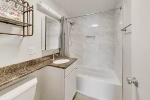 2501 W Bryn Mawr Ave, Chicago, IL 60659 - Photo 13