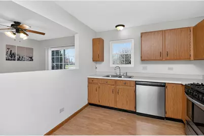 4154 Rivertowne Drive, Plainfield, IL 60586 - Photo 9