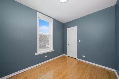 7152 S Emerald Avenue, Chicago, IL 60621 - Photo 9