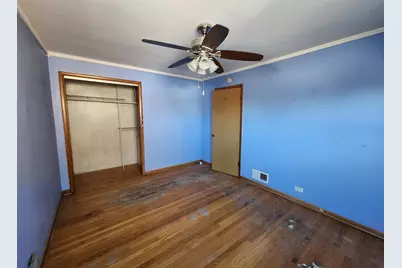 5711 S Mayfield Avenue, Chicago, IL 60638 - Photo 9