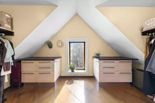 2334 W Medill Ave, Chicago, IL 60647 - Photo 15