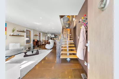 2334 W Medill Avenue, Chicago, IL 60647 - Photo 3