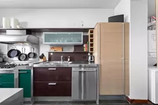 2334 W Medill Ave, Chicago, IL 60647 - Photo 43