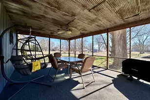 307 2nd St W, Lyndon, IL 61261 - Photo 5