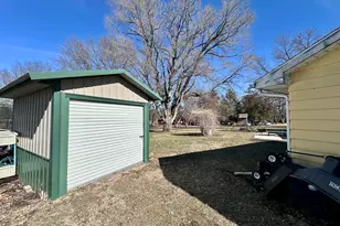 307 2nd St W, Lyndon, IL 61261 - Photo 29