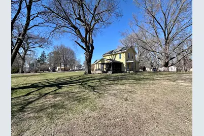 307 2nd Street W, Lyndon, IL 61261 - Photo 33