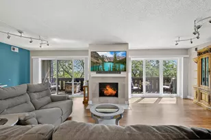 13200 W Heiden Cir, Lake Bluff, IL 60044 - Photo 3