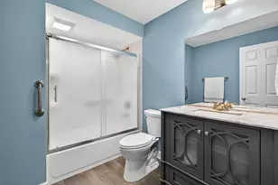 13200 W Heiden Cir, Lake Bluff, IL 60044 - Photo 13