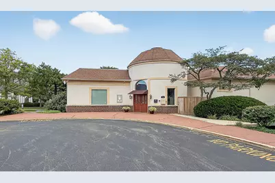 13200 W Heiden Circle #2411, Lake Bluff, IL 60044 - Photo 17