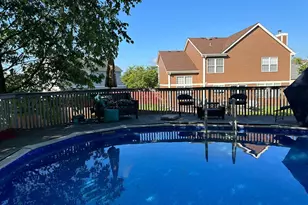 1348 Normandy Ln, Bartlett, IL 60103 - Photo 29