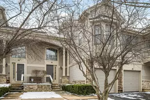 31 E Orchard Ln, Palatine, IL 60067 - Photo 3