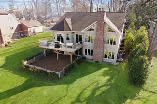 26811 N Oakdale Ln, Mundelein, IL 60060 - Photo 1