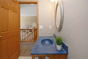 104 Hunter Ct, Hudson, IL 61748 - Photo 67