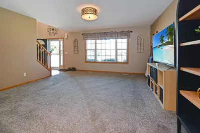 104 Hunter Court, Hudson, IL 61748 - Photo 15