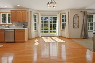 104 Hunter Ct, Hudson, IL 61748 - Photo 23