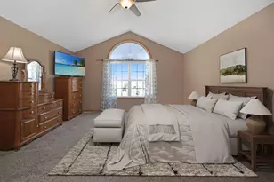 104 Hunter Ct, Hudson, IL 61748 - Photo 53