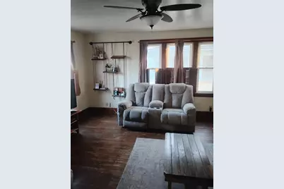 207 N Division Avenue, Polo, IL 61064 - Photo 7