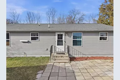 23007 Lovell Road, Sycamore, IL 60178 - Photo 5