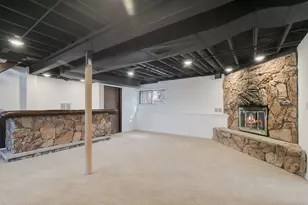 736 Clohesey Dr, Buffalo Grove, IL 60089 - Photo 19