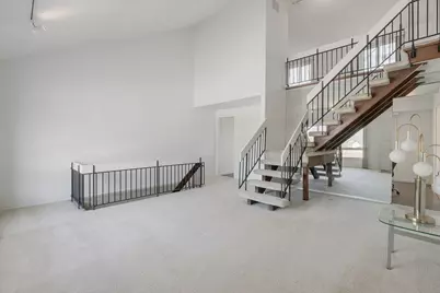 736 Clohesey Drive, Buffalo Grove, IL 60089 - Photo 3