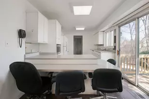 736 Clohesey Dr, Buffalo Grove, IL 60089 - Photo 9