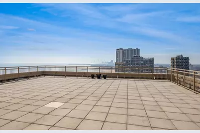 6301 N Sheridan Road #23J, Chicago, IL 60660 - Photo 17