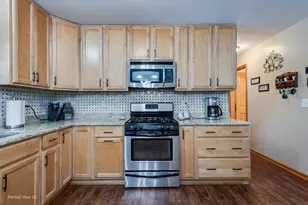 24802 S Elsie St, Channahon, IL 60410 - Photo 11