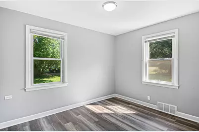 1725 E 158th Street, South Holland, IL 60473 - Photo 11