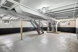 1725 E 158th St, South Holland, IL 60473 - Photo 19