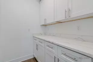 1061 Green Bay Rd, Lake Bluff, IL 60044 - Photo 11