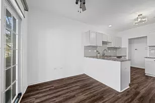 7420 Lincoln Ave, Skokie, IL 60076 - Photo 19