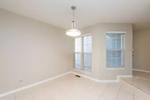 36111 N New Bridge Ct, Gurnee, IL 60031 - Photo 11