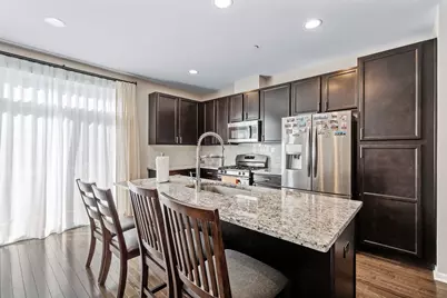 830 Center Street, Des Plaines, IL 60016 - Photo 7