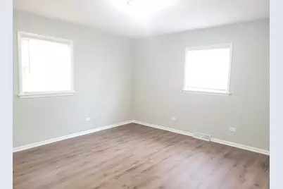 2810 186th Street, Lansing, IL 60438 - Photo 7