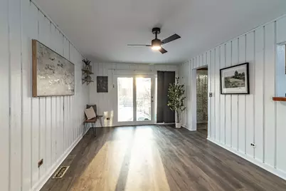 412 Northgate Road, Lindenhurst, IL 60046 - Photo 11