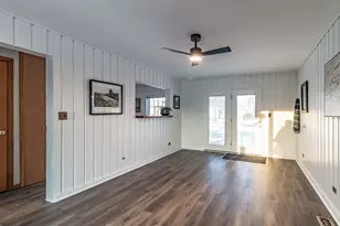 412 Northgate Rd, Lindenhurst, IL 60046 - Photo 13