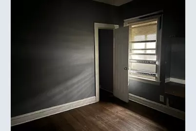 10634 S Eggleston Avenue, Chicago, IL 60628 - Photo 5