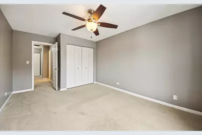 808 Old Checker Road, Buffalo Grove, IL 60089 - Photo 21