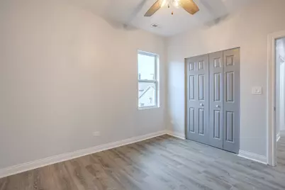 1013 W 18th Place, Chicago, IL 60608 - Photo 49