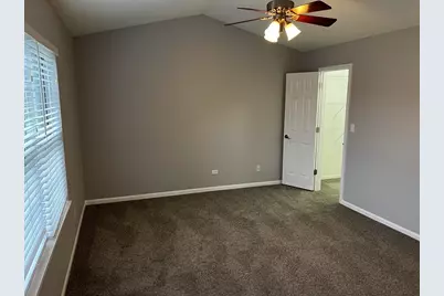 244 Buckingham Drive, Grayslake, IL 60030 - Photo 9