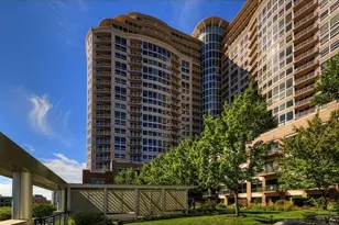 807 Davis St, Evanston, IL 60201 - Photo 19