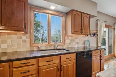 603 Lenox Court, Champaign, IL 61822 - Photo 17