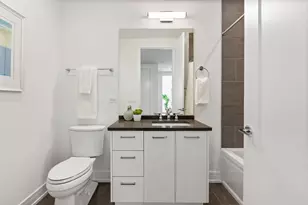 434 W Melrose St, Chicago, IL 60657 - Photo 49