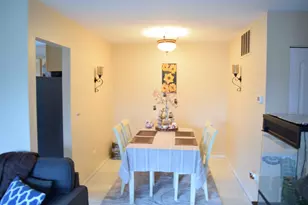 247 Nantucket Harbor, Schaumburg, IL 60193 - Photo 7