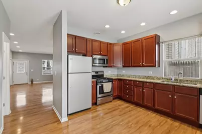 1337 S 49th Avenue, Cicero, IL 60804 - Photo 9