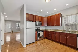 1337 S 49th Ave, Cicero, IL 60804 - Photo 9