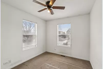 1337 S 49th Avenue, Cicero, IL 60804 - Photo 17