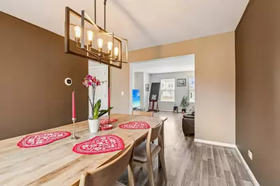 2410 Miriam Avenue, Zion, IL 60099 - Photo 7