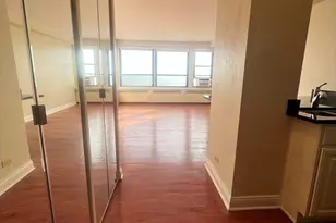 4180 N Marine Dr, Chicago, IL 60613 - Photo 5