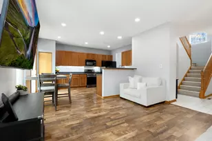 6577 Pine Lake Dr, Tinley Park, IL 60477 - Photo 5